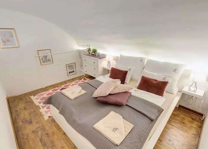 Appartement Beautiful At Basilca 1-2